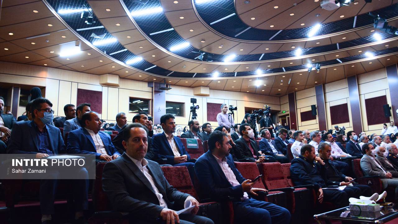 مراسم تقدیر از خادمان سلامت نوروزی