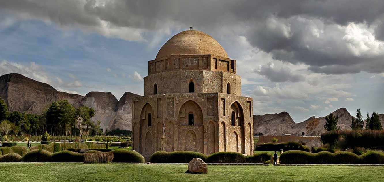 4 مکان گردشگری که در کرمان حتماً باید بری!